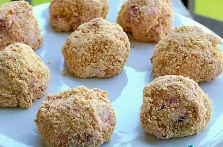 No Bake Raspberry Cheesecake Bites