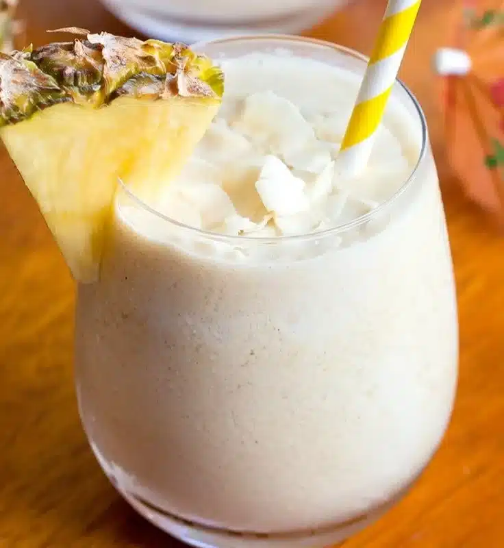 3 Ingredient Easy Piña Colada Smoothie